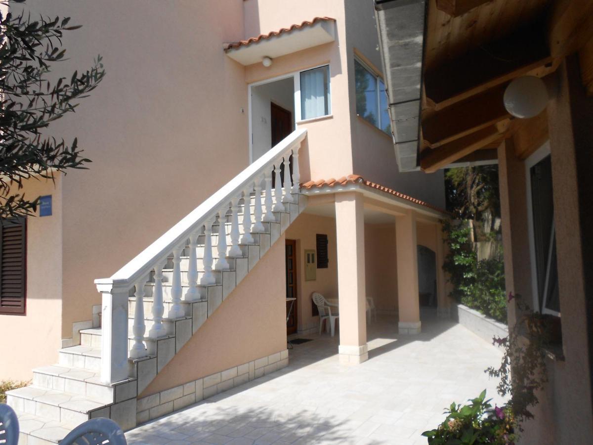 Apartments With A Parking Space Novi Vinodolski - 5587 Exterior foto